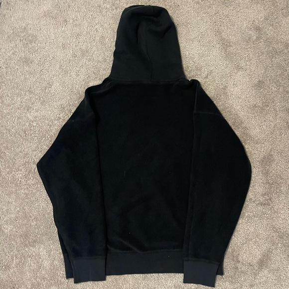 This a reversible black hoodie - Picture 13 of 14